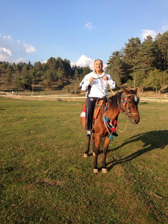 Spor aktiviteleri arasında ata binmek varmış