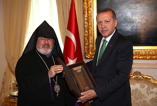 Başbakan Erdoğan Ermeni Patrik Vekili Ateşyan'ı kabul etti