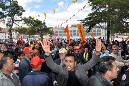 Konya’da 1 Mayıs kutlamalarında arbede