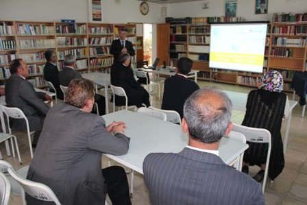 Kütüphane personeline "Kütüphan-e Türkiye" projesi semineri