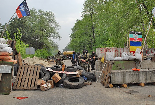 İki helikopter düşürüldü