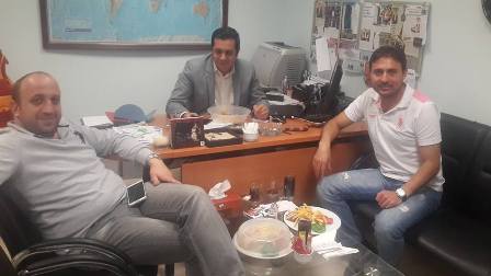 Onur Bey’e dostlarından ziyaret