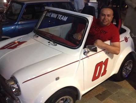 Mustafa Bey’in aracı yakmıyor, kokluyormuş