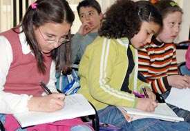 Burs alan öğrencilerden örnek davranış