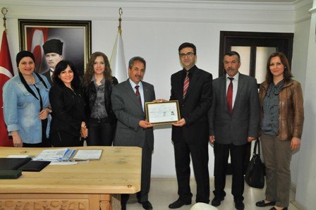 Akkaya’ya mezuniyet belgesi sürprizi