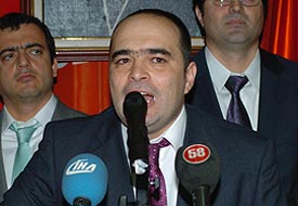 Baykal'ın rakibinden BAŞÖRTÜSÜ vaadi