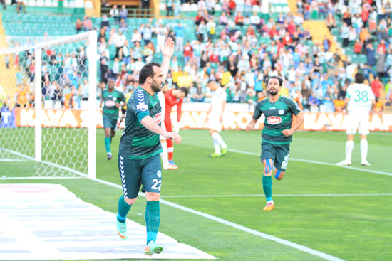 Gekas Konyaspor'da kalmak istiyor