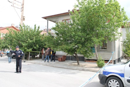 Karısını ve baldızını öldüren koca  yakalandı