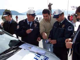 Kaza mahallinde ANLAŞIYORUZ