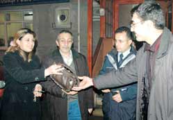 Asgari ücretliden örnek davranış