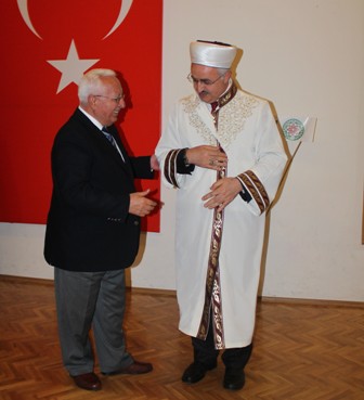 Özbuğday, görevini Akpınar'a devretti