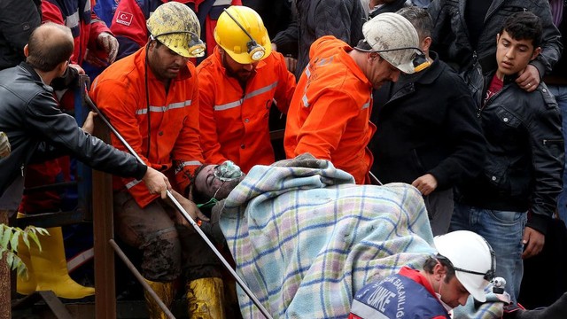 Diyanet'ten flaş karar: Tüm camilerde sela okutulacak
