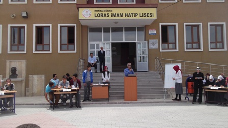 Loras İHL yarışıyor