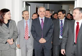 Akyürek yatırım alanlarını inceledi