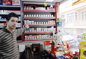 Bekçi karşıdaki soygunu görmedi