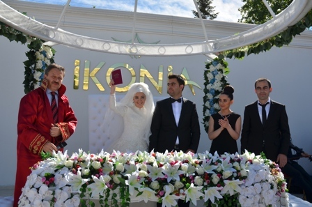 Ebru ve Mustafa’nın mutlu günü