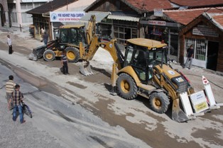 Karatay’da çevre düzenleme çalışmaları sürüyor