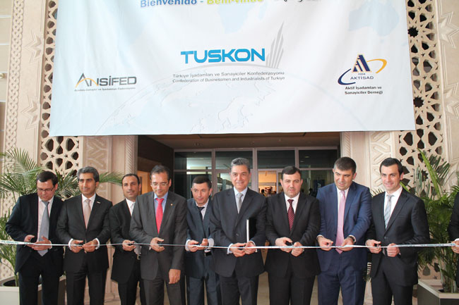 TUSKON Konya’dan 80 milyar dolarlık otomotiv köprüsü kurdu
