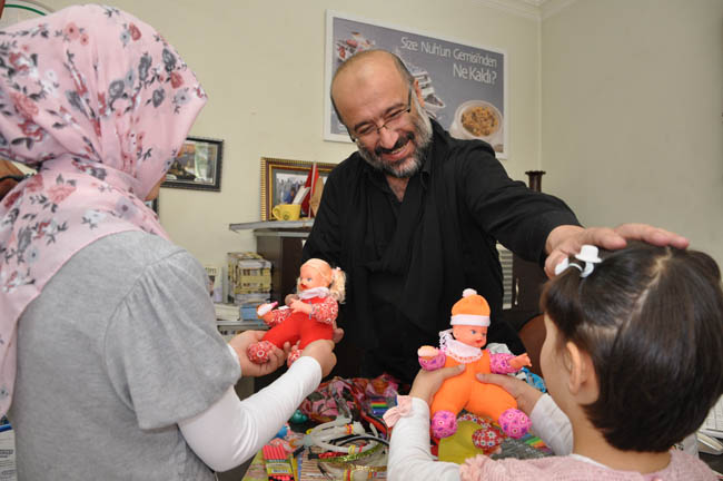 Onların babaları yok!