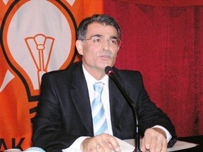 Güçlü: Demokratikleşme hız kesmeyecek