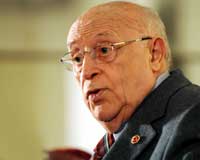 Rotaryenler, Demirel'i alkışladı