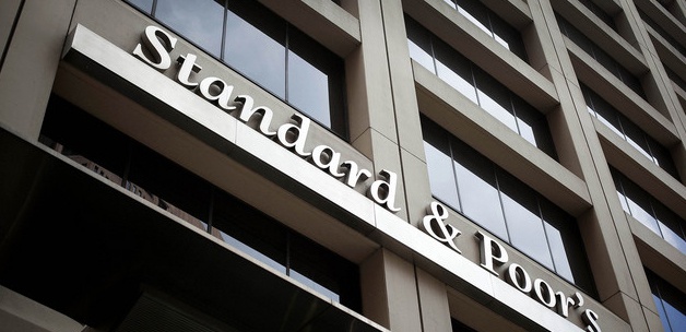 S&P Türkiye'nin notunu teyit etti ve uyardı