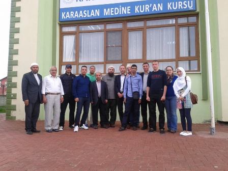 Fas Heyeti Karaaslan Medine Kur'an Kursu’nu ziyaret etti