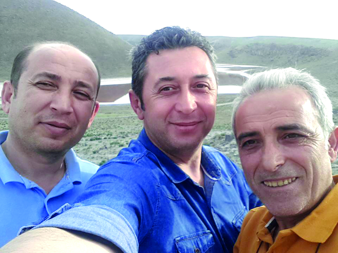 Eğitimcilerin Meke Gölü özçekimi