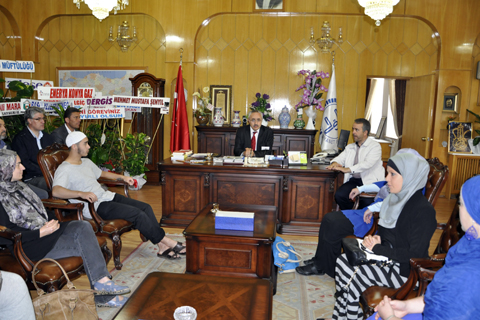AVUSTRALYA'LI MÜHTEDİLERDEN KONYA İL MÜFTÜLÜĞÜNE ZİYARET