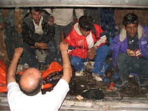 İnsan tacirlerine ağır darbe