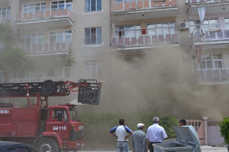 Apartman yangını korkuttu