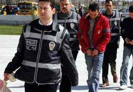 Konya polisinden esrar operasyonu