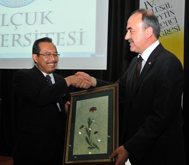 Selçuk’ta 4. Ulusal Zeytin Öğrenci Kongresi başladı