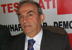 ADD statükonun sürmesini istiyor