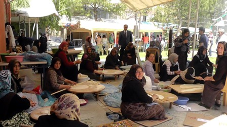 Kulu’da yardım kermesi düzenlendi