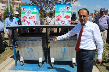 Beyşehir'de çöp konteynerleri yer altına alınıyor