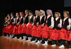 Çocuklar Anadolu Gecesi'nde eğlendi