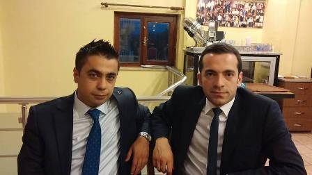 İki karizma poz verdi