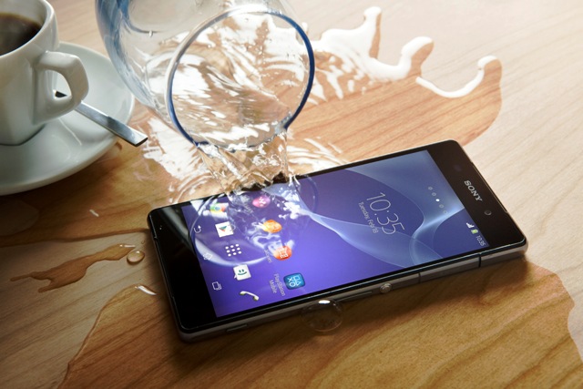 Sony'nin yeni efsanesi Xperia Z2 Türkiye’de