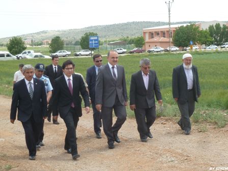 Vali temel atma törenine katıldı