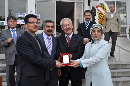 Meslek liseliler pilavda buluştu