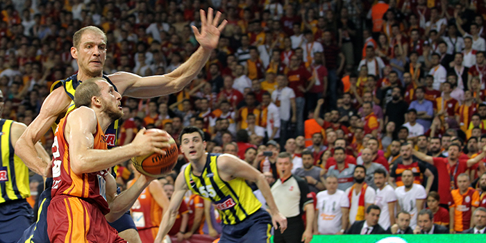 Galatasaray Liv Hospital, Fenerbahçe Ülker'i 88-82 yendi