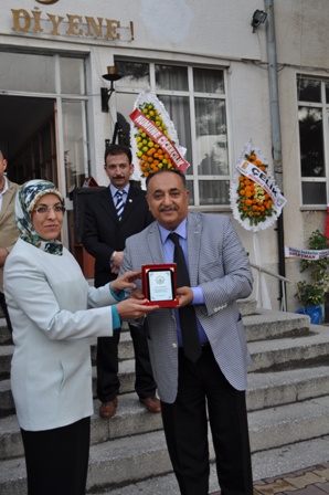 Ali Durak’a plaket