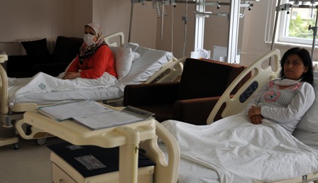 "Geçmiş olsuna" geldi, böbreğini verdi