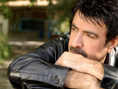 Ahmet Selçuk İlkan yeni albüm, yeni şiir