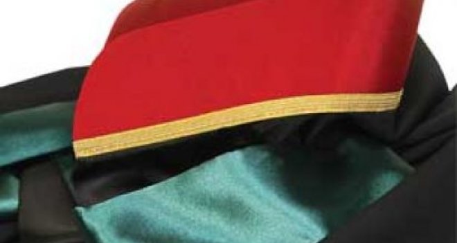 Avukat olmak için artık sınav şart