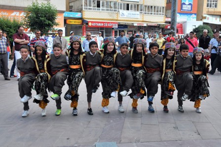 Akşehir’de halk oyunları şampiyonası finali