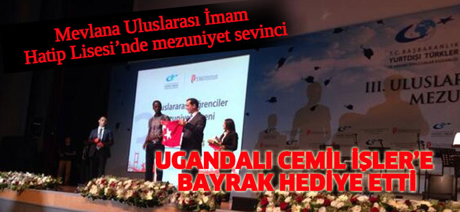 Uluslarası Mevlana İmam Hatip'te mezuniyet sevinci