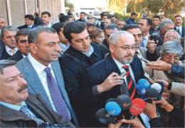 Bir derin DAVA bir garip MAHKEME