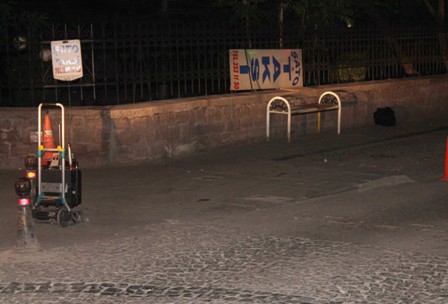 Şüpheli çantada kadın elbisesi çıktı